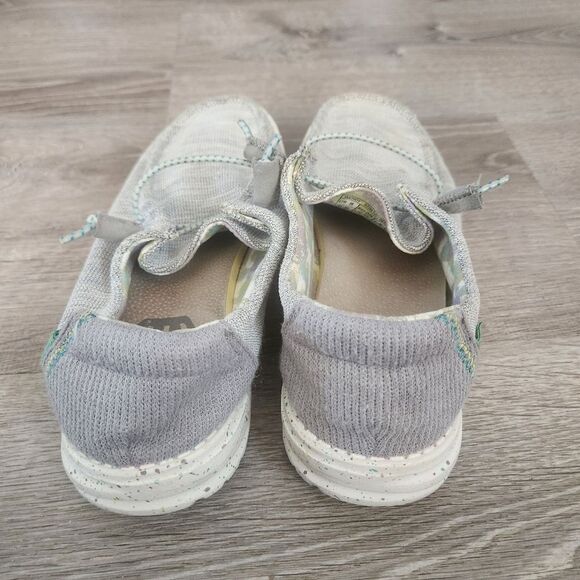 Hey Dude Womens Wendy Casual Slip On Shoes Size 8 Gray Stretch Pearl River - Picture 5 of 9